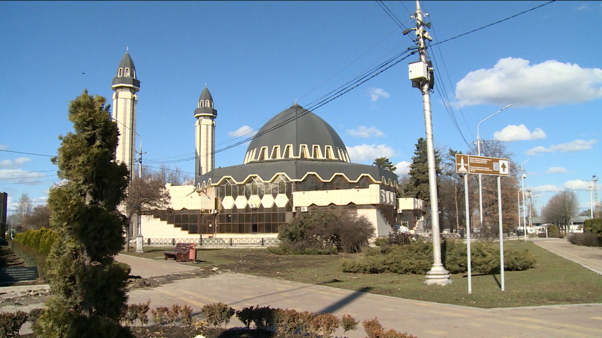 Мусульмане всего мира сегодня отмечают Ураза-байрам