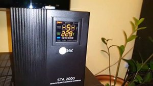 Стабилизатор напряжения. ЭРА Sta 2000.