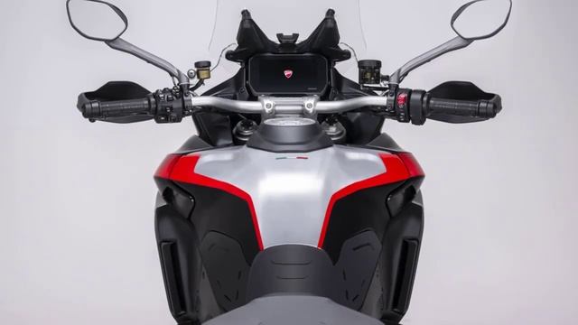 The Riding Experience for Extreme Off-roading : 2023 Ducati Multistrada V4 Rally