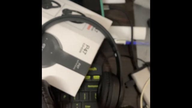 Tai nghe wireless quá rẻ cho trẻ học online. смотреть онлайн