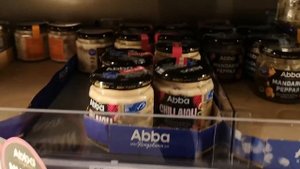 Шведский супермаркет перед рождеством. Что купят шведы к столу?