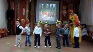 "Танец грибочков"/ мл гр/ Евтодьевой Аллы