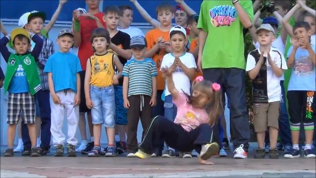 2014 06 20 - танцевальное уличное шоу, г. Междуреченск смотреть онлайн