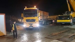 Перевозка тралом - перевозка негабаритного груза в Московской области