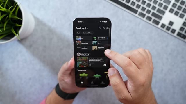 iPhone 14 Pro Max: One Year Later Review смотреть онлайн