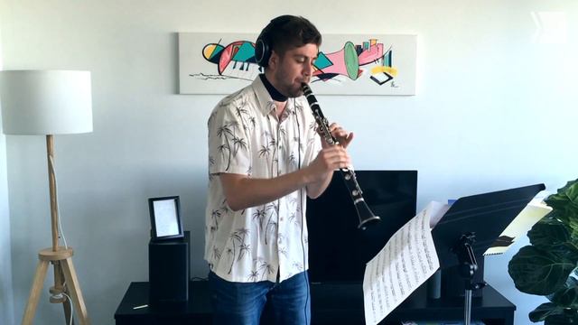 Listen to Associate Principal Clarinet Eric Abramovitz play a dizzingly difficult Klezmer medley смотреть онлайн