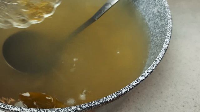 ЗАЛИВНОЕ ИЗ КУРИННОЙ ГРУДКИ.ВОСХИТИТЕЛЬНОЕ ПРАЗДНИЧНОЕ БЛЮДО К НОВОМУ ГОДУ 2022 смотреть онлайн