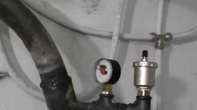 Переделка открытой системы отопления в закрытую.Необходимые приборы контроля и безопасности. смотреть онлайн