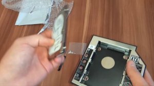 Жесткий диск вместо cd-привода на ноутбуке.