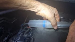 F15 40D, проверка разряжения мембраны вакуумного регулятора
