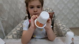 Поделка из пластиковых стаканчиков. Подпишитесь?