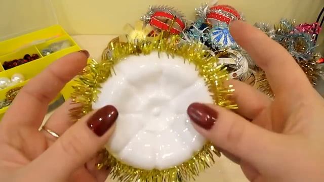 НОВОГОДНИЕ ПОДЕЛКИ.Новогодние игрушки из пластиковых бутылок. смотреть онлайн