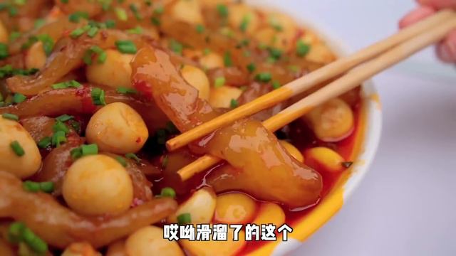 小雨今天滷豬頭肉吃，耙糯黏牙，拌上靈魂沾水太香了 #市民朱小雨