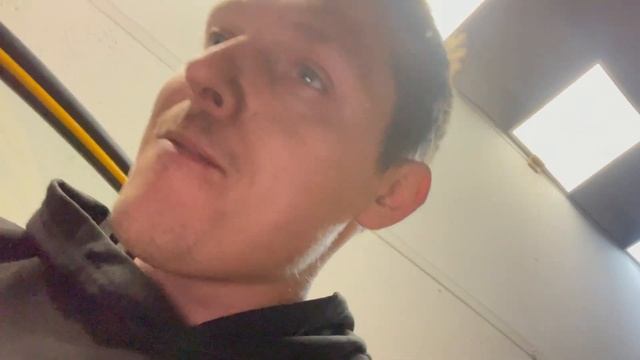 Перекупы В Англии !! сколько Денег мы забрали на продаже НИССАН НВ200 смотреть онлайн