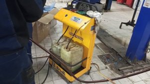 Замена  антифриза у арабского Паджеро 4.