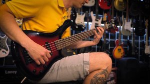 Warwick Rockbass Fortress 5 Bass Guitar Demo