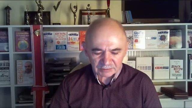 "Почему все мужчины которые мне нравятся - женаты, а которые не нравятся - свободны"Александр Свия смотреть онлайн