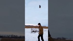 Запустили воздушный шар из мусорного пакета