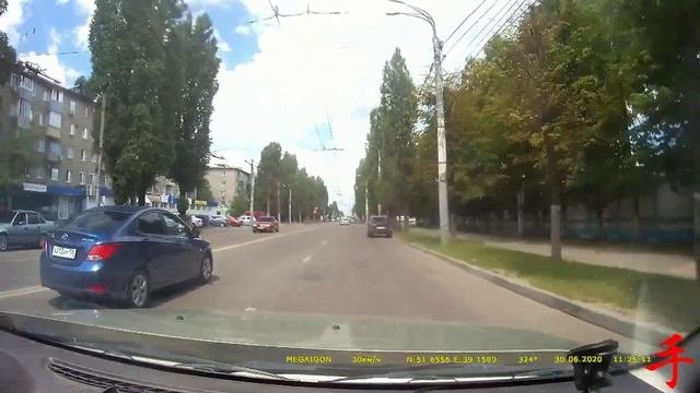 Про нерегулируемый пешеходный переход.