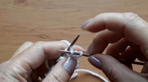 Ажурный узор спицами . Вяжем красивую кофту, пуловер, детскую шапочку.