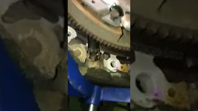 Замена сцепления Шевроле Круз 1,6 л 109 л мкпп при пробеге в 330.000 т.км смотреть онлайн