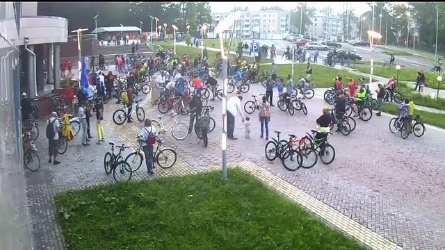 Ночной велопарад смотреть онлайн