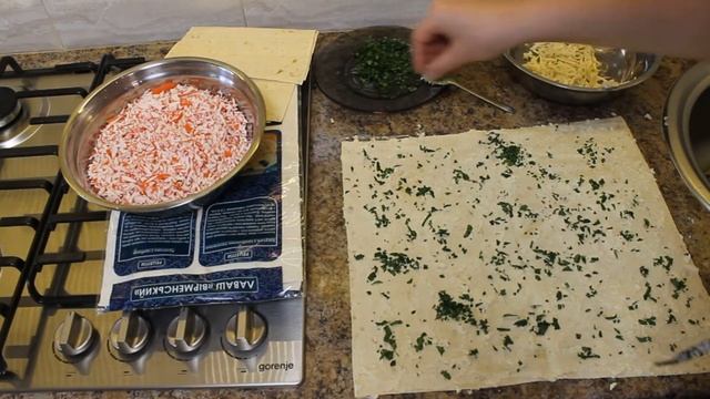 Рулет из лаваша с крабовыми палочками сыром (РЕЦЕПТ КОТОРЫЙ ВАС УДИВИТ)