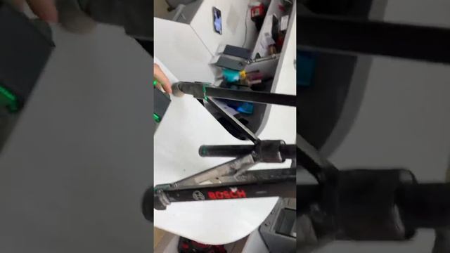 Лазер Bosch Universal Level 360 2900 смотреть онлайн