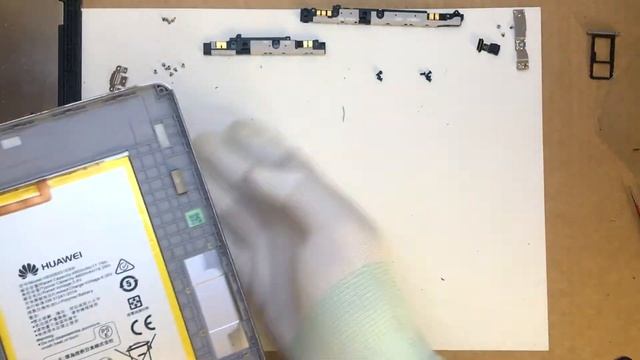 Как разобрать и как собрать планшет Huawei MediaPad T3 (AGS-L09) смотреть онлайн