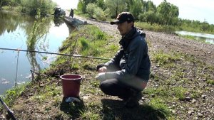 Первая практика на фидер! Рыбалка на малой реке!