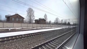 Остановка на ст.Березайка (из окна электропоезда "Ласточка" ЭС2ГП)