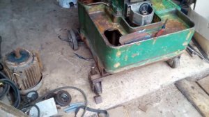 Фрезерный станок 675 сборка установка на колеса