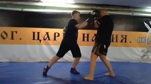 Отработка в парах. Защита нырком.