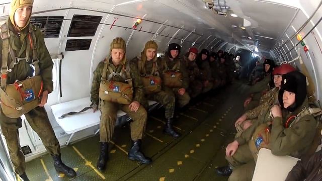 Parachuting. Marines. The first jump / Прыжки с парашютом. Морская пехота. Первый прыжок.
