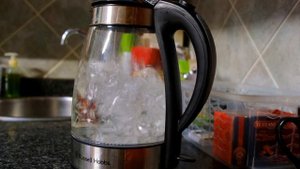 звук закипевшего чайник, свистит пар  / sound of boiling kettle, steam whistling - ГЗ