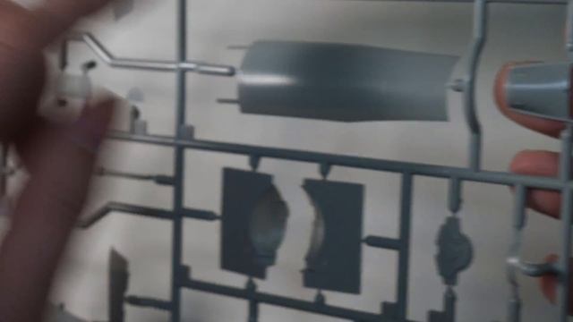 Minibase 1/48 Su-33 Flanker-D Part I Review смотреть онлайн