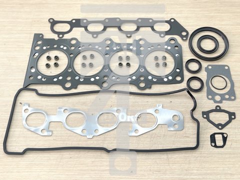 Комплект прокладок ДВС Сузуки Гранд Витара SX4 Escudo 2.0 J20 J20A