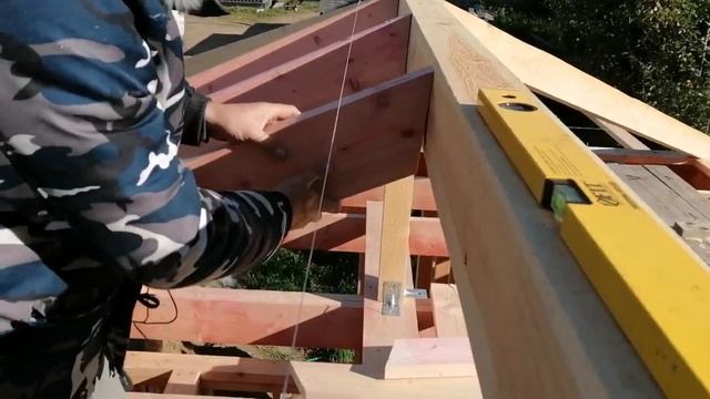 1.5 Каркасная баня 10х4.5. Сборка стропильной системы. Вальмовая крыша 5 скатов. Поворот на 90°.