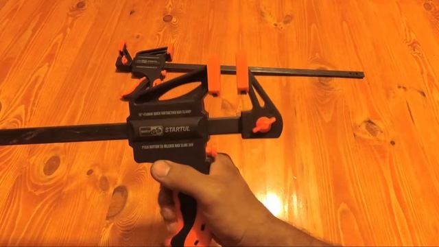 Струбцина пистолетная 450 мм STARTUL Видеоотзыв (обзор) Романа смотреть онлайн