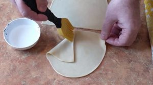 Правильный рецепт. Крымские самосы – жареные пирожки , с фруктами и весенним настроением