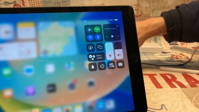 Apple iPad 7" (2019) серый космос (32GB Wi-Fi + Cellular) смотреть онлайн