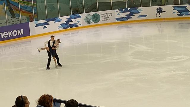 Соревнования по фигурному катанию в Санкт-Петербурге #пары #фигурноекатание смотреть онлайн