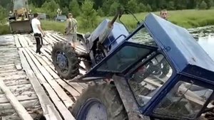 деревенские трактористы