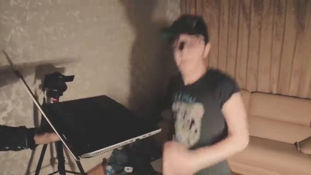 Эльдар Джарахов УСПЕШНАЯ ГРУППА В следующий понедельник клип, 2015 смотреть онлайн