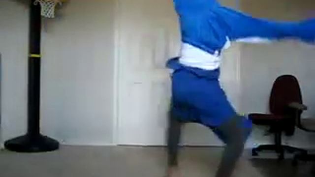 Прикол - Настоящий брейк данс! смотреть онлайн