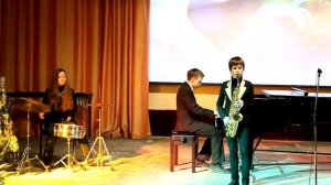 АРТЕМИЙ, саксофон, Людвиг Ван Бетховен "К Элизе". 23.12. 2013