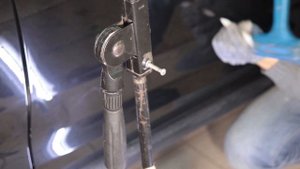 Выпрямление вмятин без покраски. Как это работает?