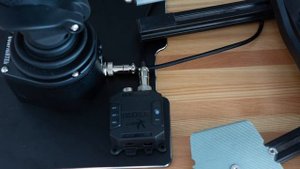 VKB Gunfighter Pro mk III сравнение габаритов с Gladiator Pro.