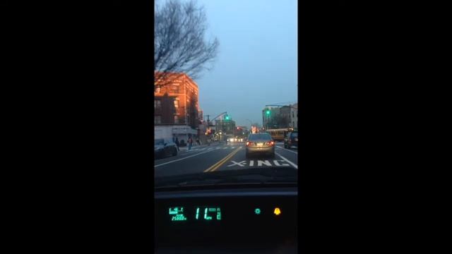 Weird dot flash across sky, aliens?! Share your opinions! (Brooklyn) смотреть онлайн