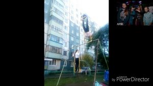 Как правильно качаться солнышком стоя на качелях.